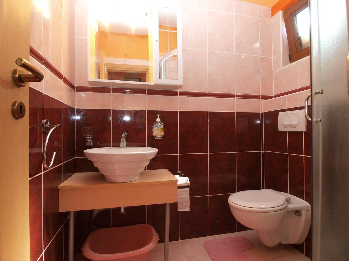 Apartments Slavica 382 Pula Eksteriør billede